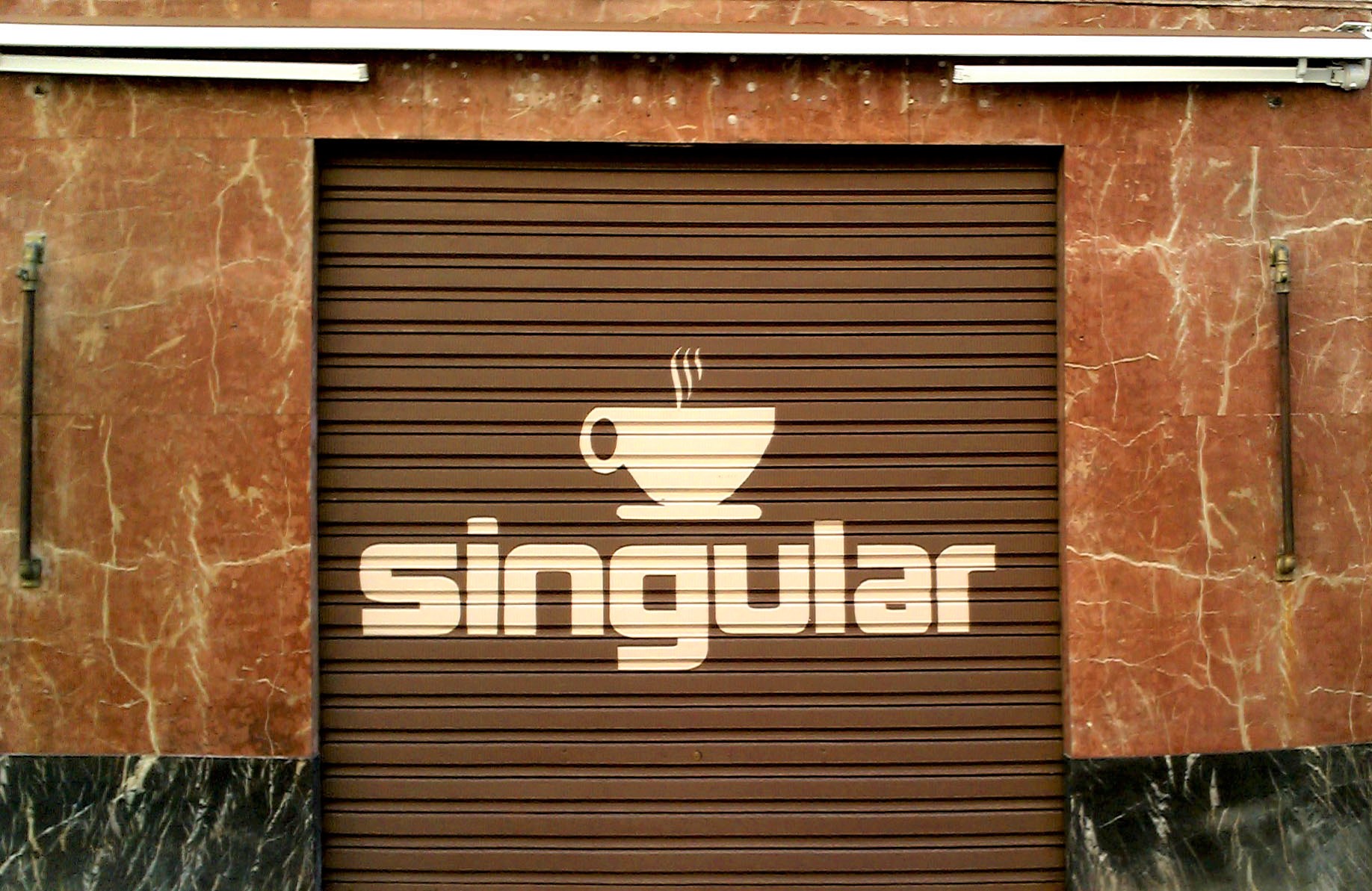 Graffiti Comercial Cafeteria Singular